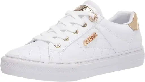 Tenis blancos clásicos